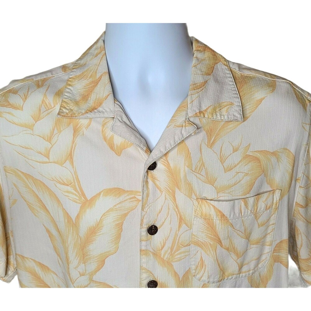 Hawaiian Shirt Caribbean Joe Men's M Mellow Yellow Floral Print Button-Front S/S